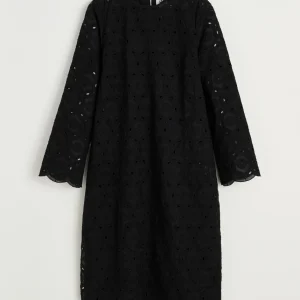 Novia dress embroidery | Black